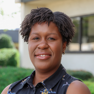 Headshot of Liz Williams